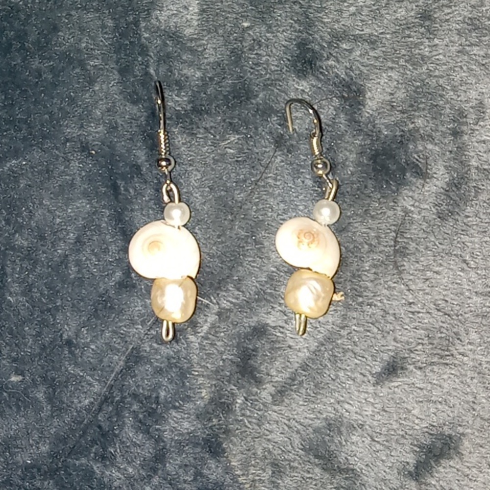 Lot of 2 handmade hook back earrings